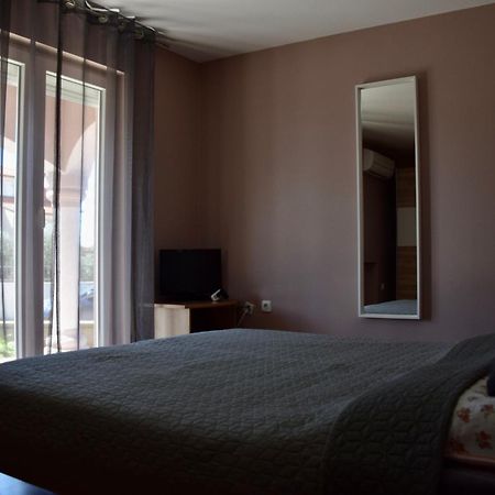 Apartments Vukalovic 2 메덜린 외부 사진